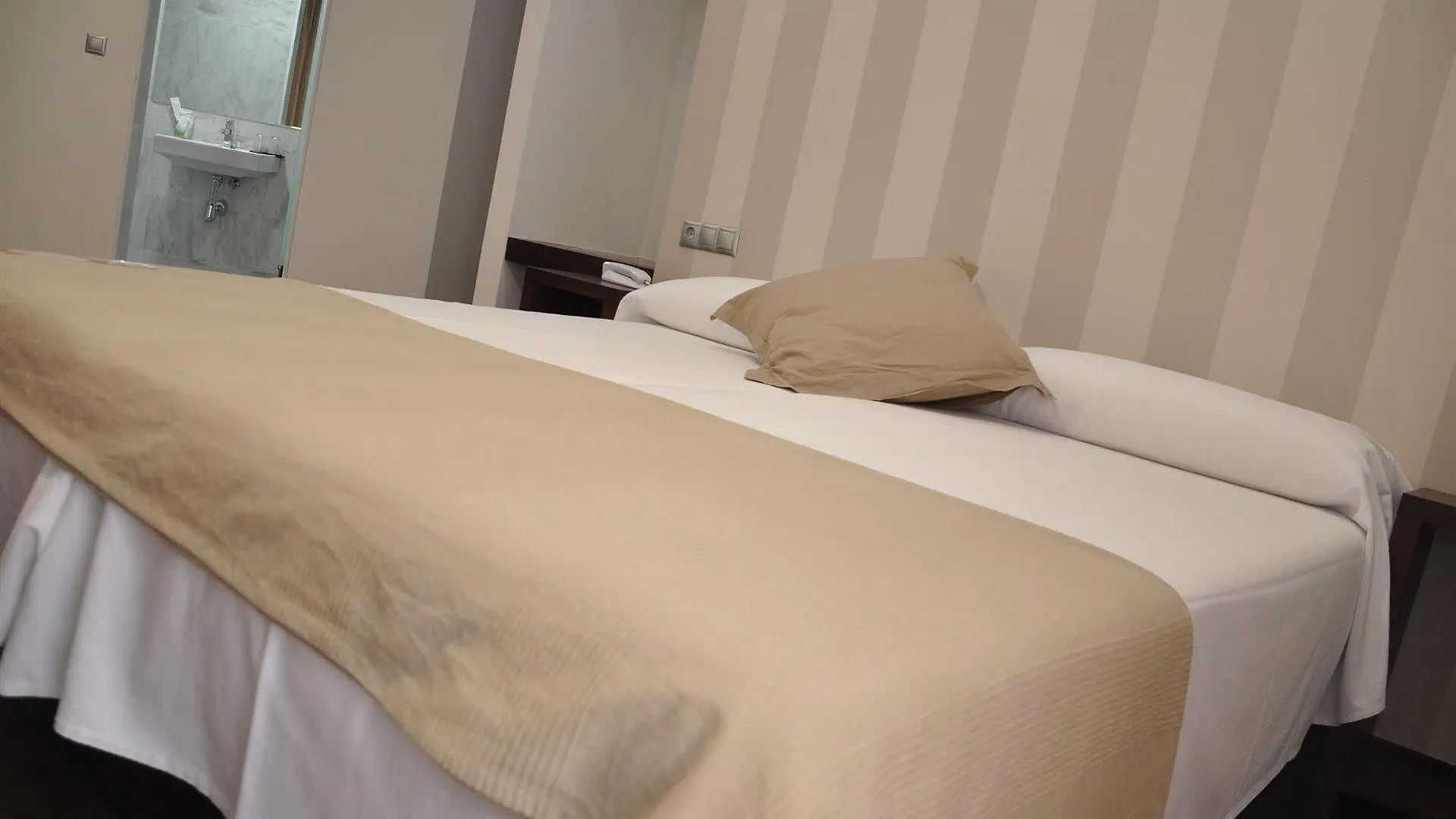 Hotel Cordoba Carpe Diem